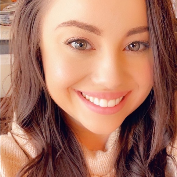 Meet your Posher, Jill - Picture 3 of 8